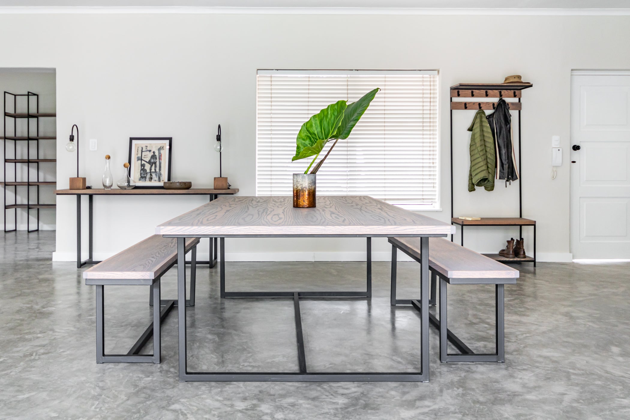 6 and 8 seater dining table