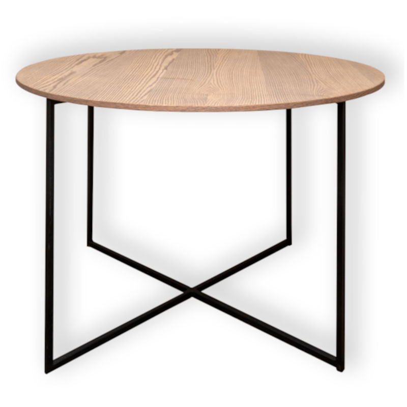 round dining table