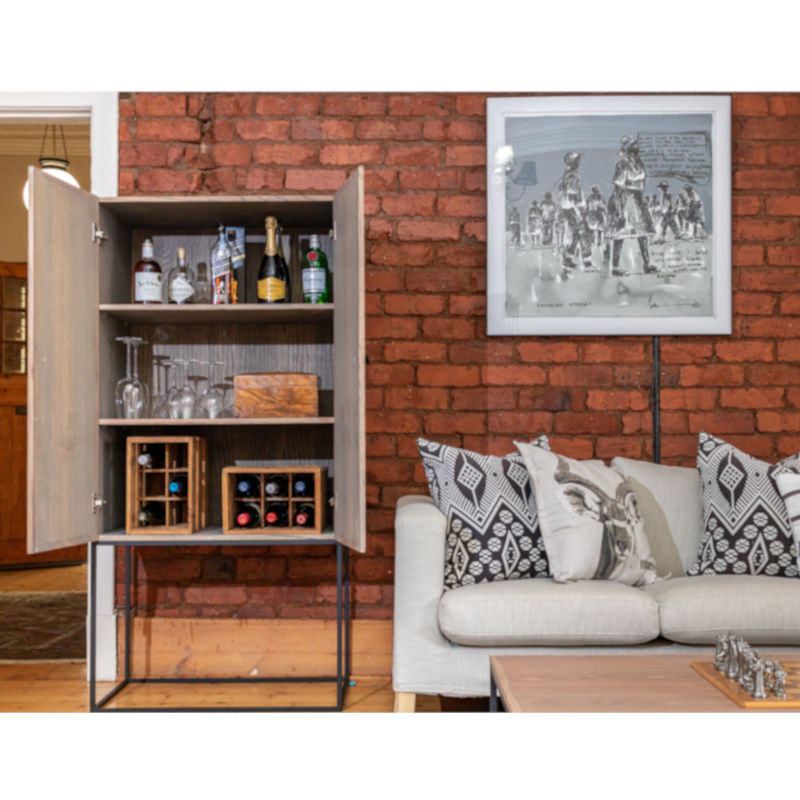 drink cabinet lounge